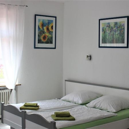 Hotel Zur Post Schwanheim Frankfurt am Main ภายนอก รูปภาพ